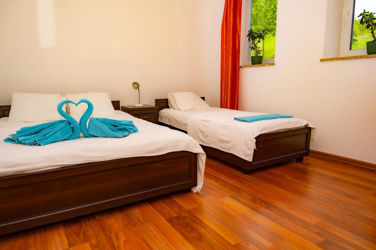Isaan Ostrzyce Guest House Kültér fotó