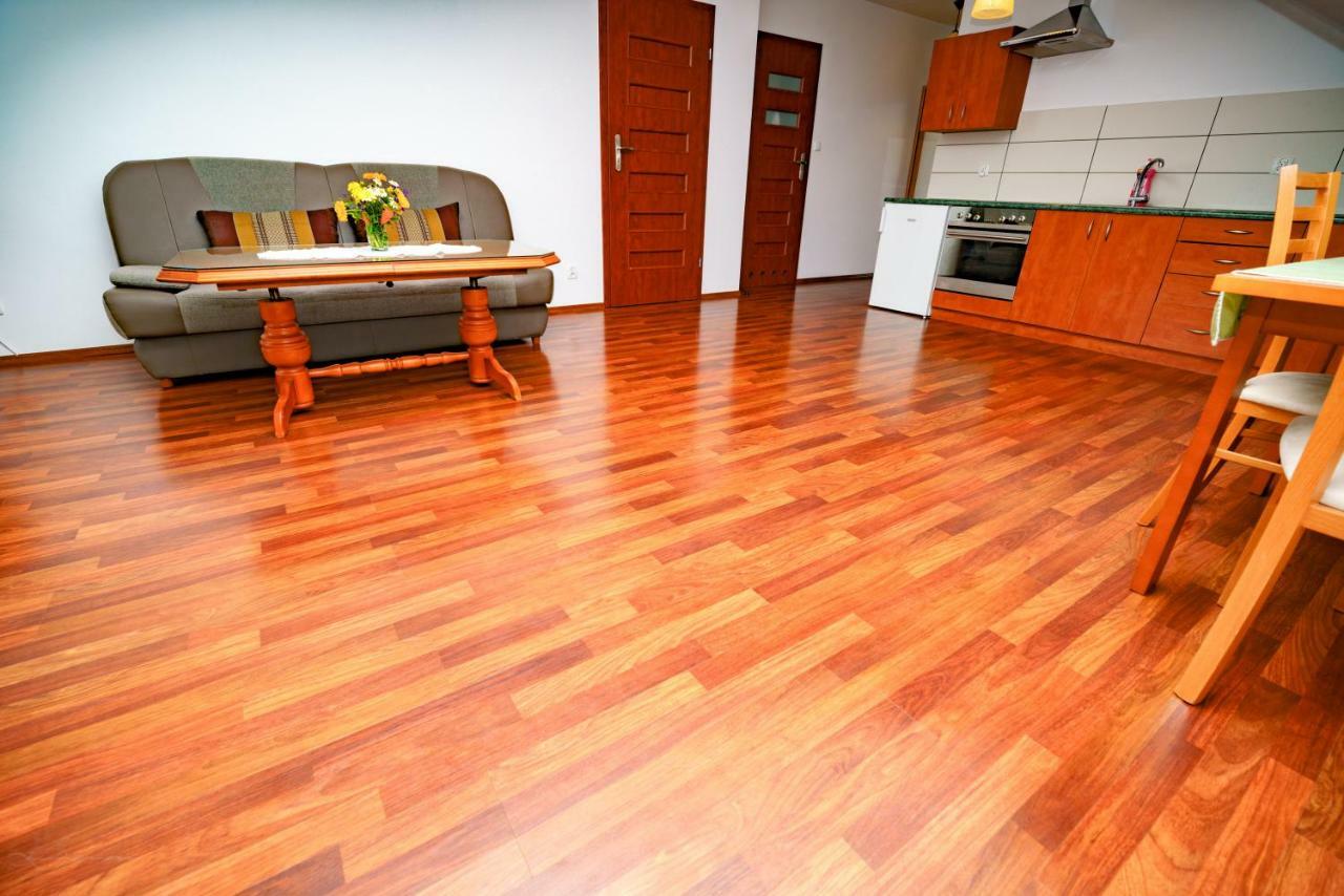 Isaan Ostrzyce Guest House Kültér fotó