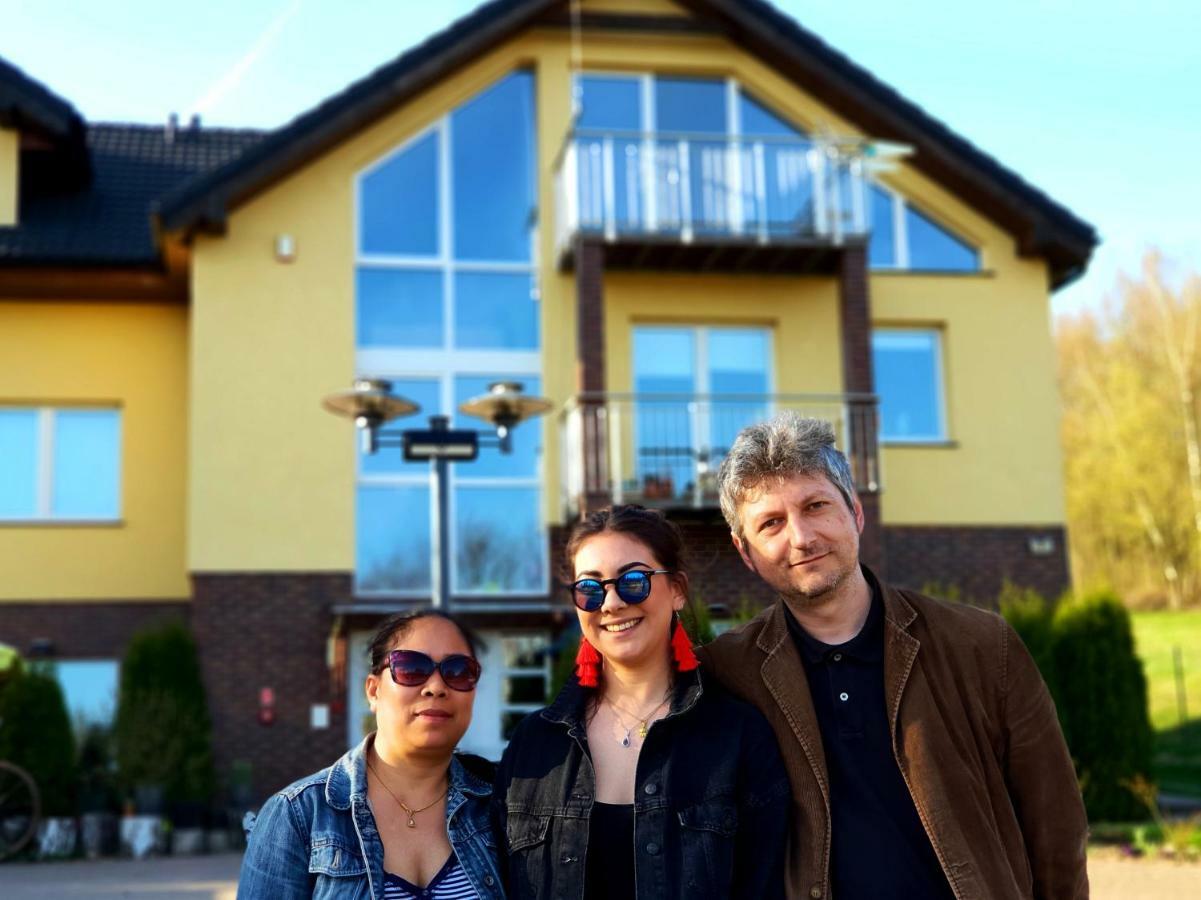 Isaan Ostrzyce Guest House Kültér fotó